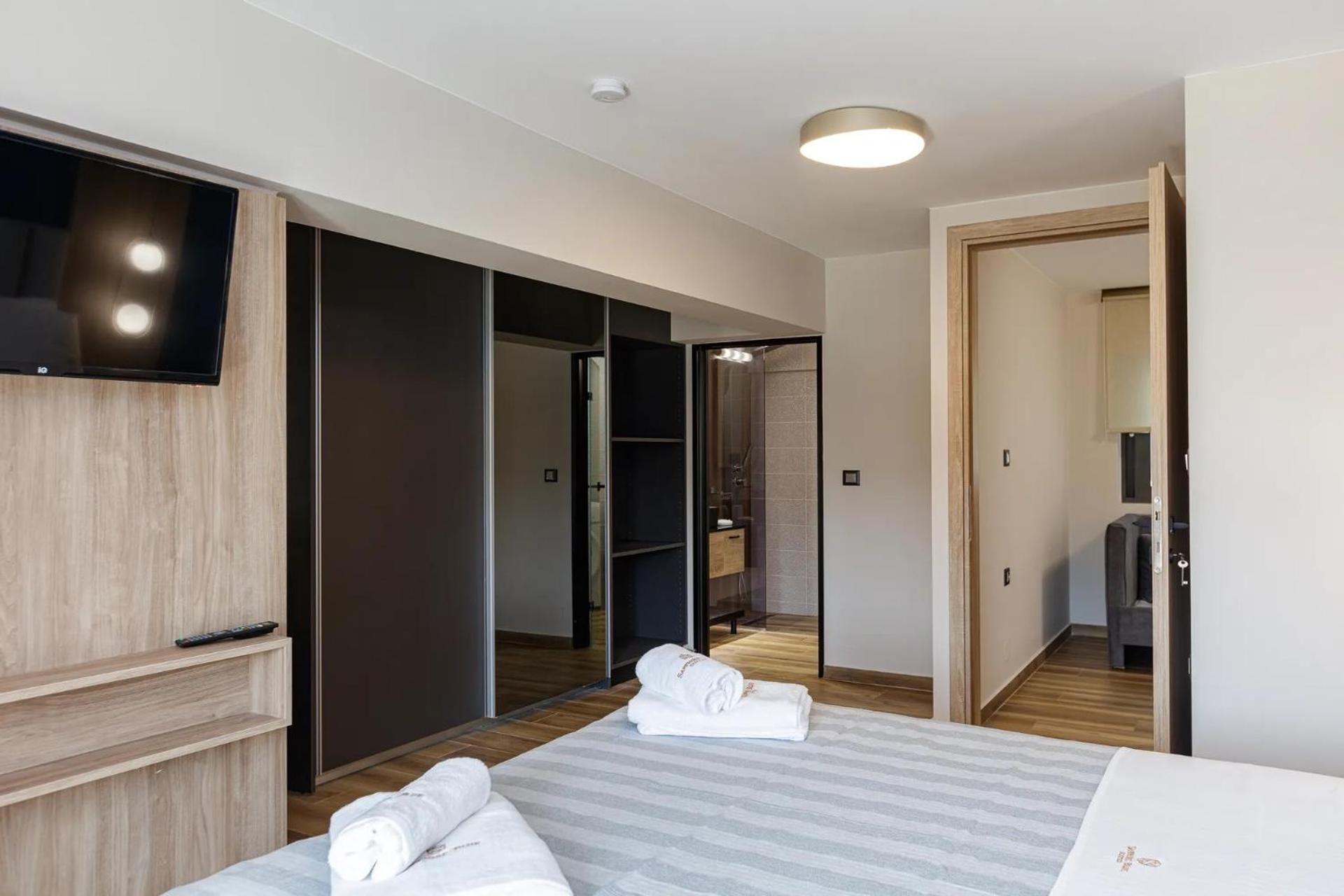 Sapphire Blue Suites Kissamos Exterior photo